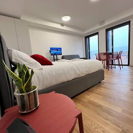 Likehome Portareno Monolocale Exclusive - 4 Pxs Apartment Ferrara